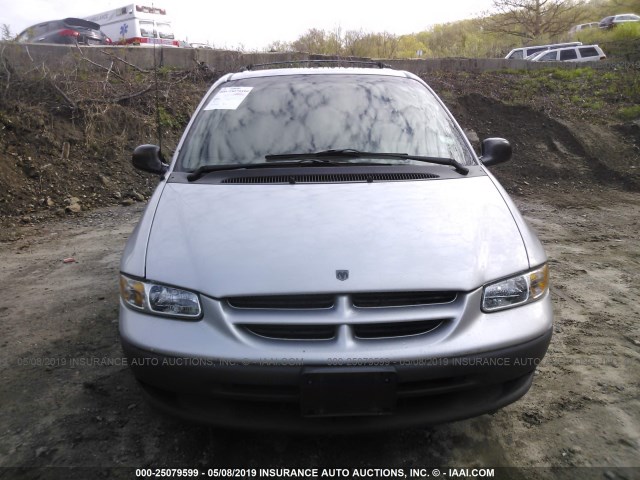 2B4GP45R8YR531289 - 2000 DODGE CARAVAN SE/SPORT SILVER photo 6