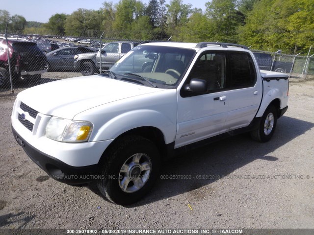 1FMZU67E22UD40872 - 2002 FORD EXPLORER SPORT TR  WHITE photo 2