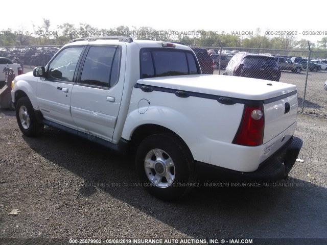 1FMZU67E22UD40872 - 2002 FORD EXPLORER SPORT TR  WHITE photo 3