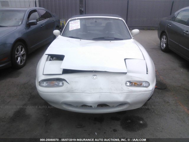 JM1NA3530V0729436 - 1997 MAZDA MX-5 MIATA WHITE photo 6