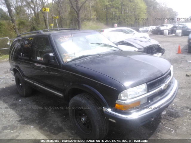 1GNDT13W612141361 - 2001 CHEVROLET BLAZER BLACK photo 1