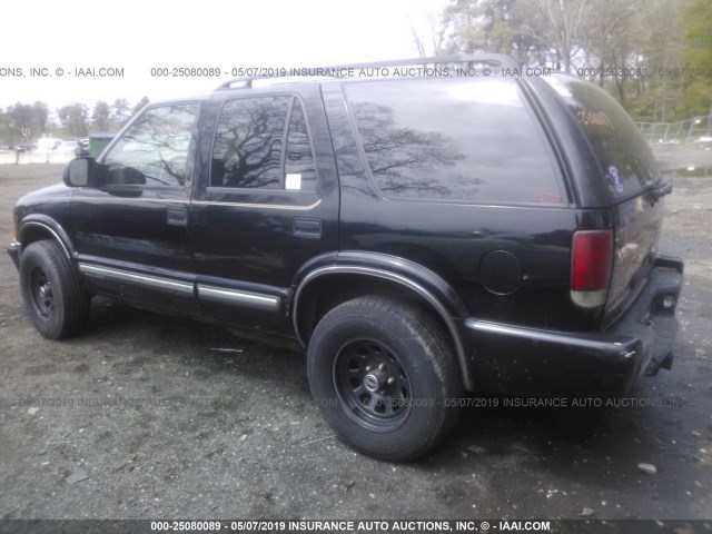 1GNDT13W612141361 - 2001 CHEVROLET BLAZER BLACK photo 6