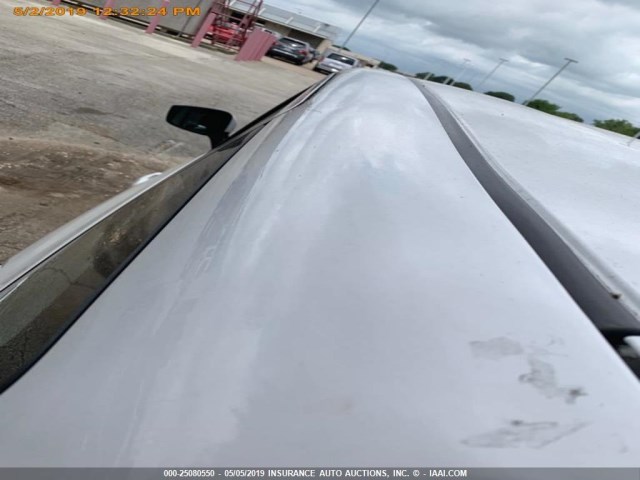 3N1CE2CP7HL363450 - 2017 NISSAN VERSA NOTE S/S PLUS/SV/SL/SR WHITE photo 11