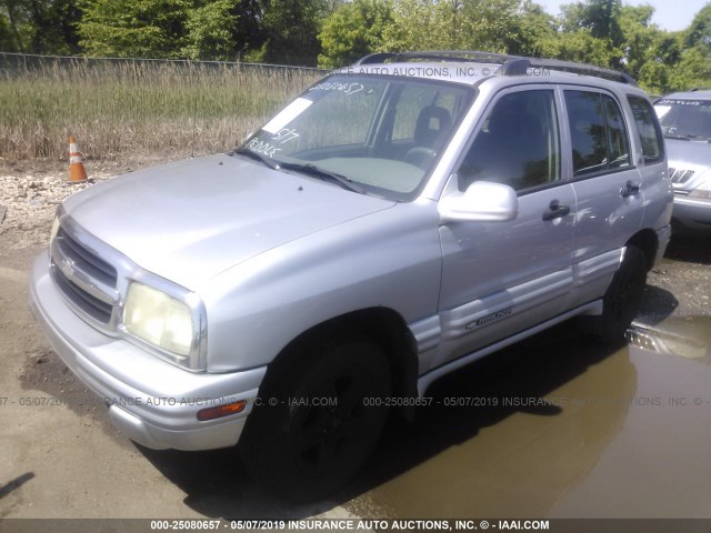 2CNBJ634126916313 - 2002 CHEVROLET TRACKER LT SILVER photo 2