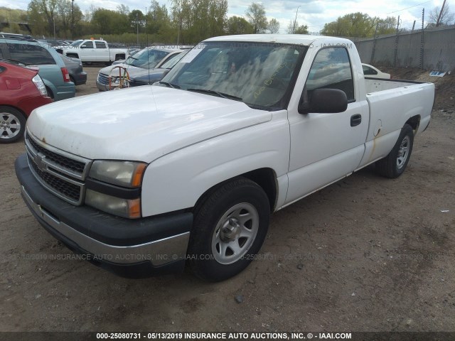 3GCEC14XX6G181574 - 2006 CHEVROLET SILVERADO C1500 WHITE photo 2