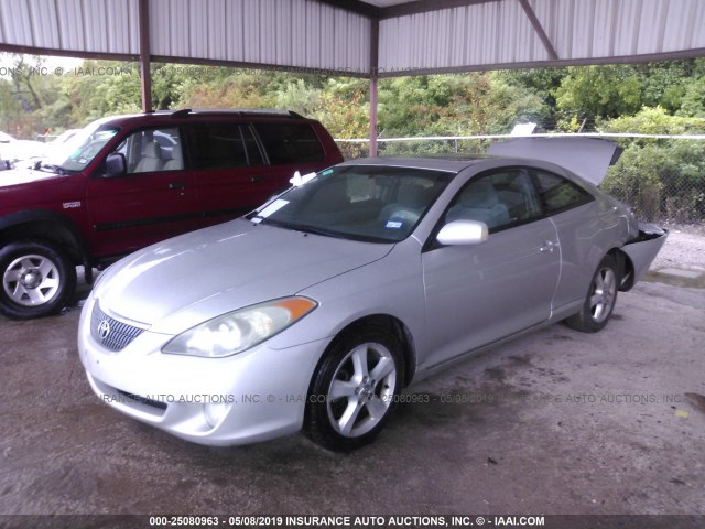 4T1CA38PX4U018979 - 2004 TOYOTA CAMRY SOLARA SE/SLE SILVER photo 2