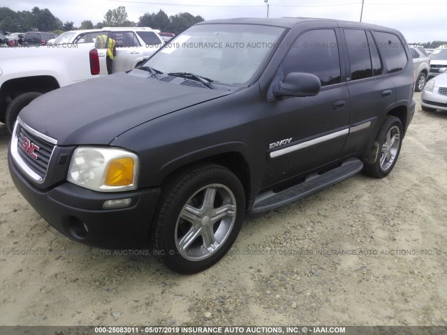 1GKDT13S522485582 - 2002 GMC ENVOY BLACK photo 2