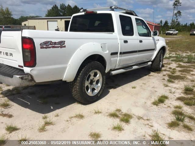 1N6MD29Y22C311891 - 2002 NISSAN FRONTIER WHITE photo 4