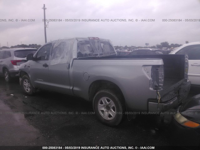 5TFRY5F17DX134272 - 2013 TOYOTA TUNDRA DOUBLE CAB SR5 GRAY photo 3