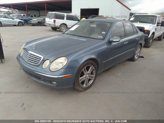 WDBUF56J86A937869 - 2006 MERCEDES-BENZ E 350 BLUE photo 2