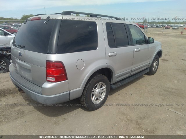 1FMZU73K02ZC60426 - 2002 FORD EXPLORER XLT SILVER photo 4