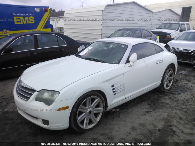 1C3AN69L04X017923 - 2004 CHRYSLER CROSSFIRE LIMITED WHITE photo 2