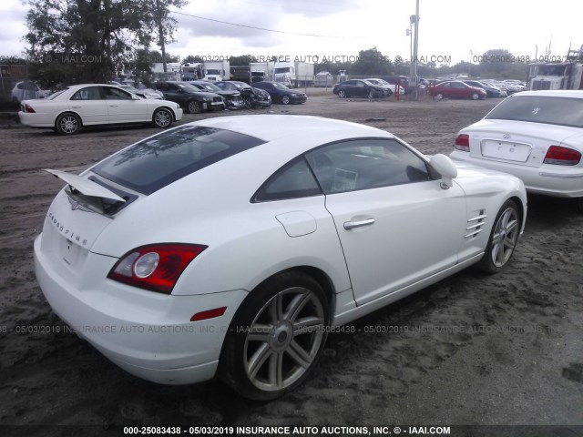 1C3AN69L04X017923 - 2004 CHRYSLER CROSSFIRE LIMITED WHITE photo 4