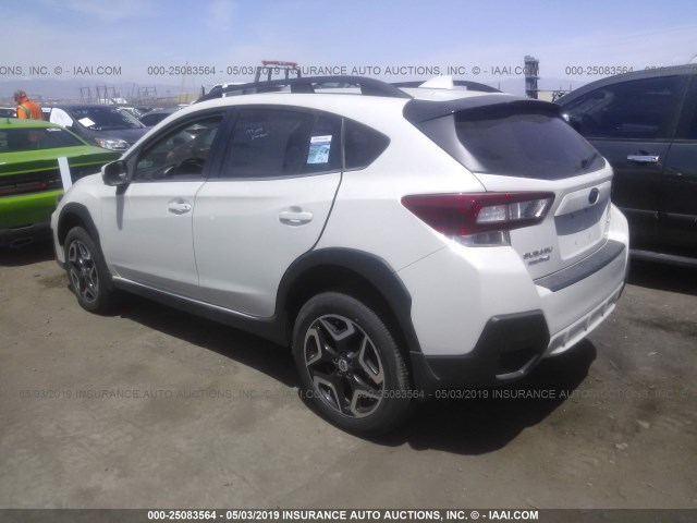 JF2GTAJC2JH205909 - 2018 SUBARU CROSSTREK LIMITED WHITE photo 3