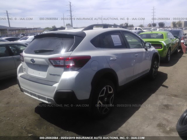 JF2GTAJC2JH205909 - 2018 SUBARU CROSSTREK LIMITED WHITE photo 4