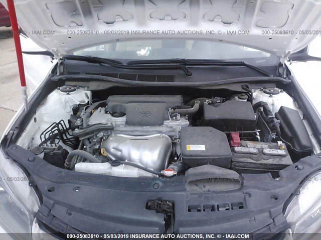 4T4BF1FK8GR566675 - 2016 TOYOTA CAMRY LE/XLE/SE/XSE WHITE photo 10