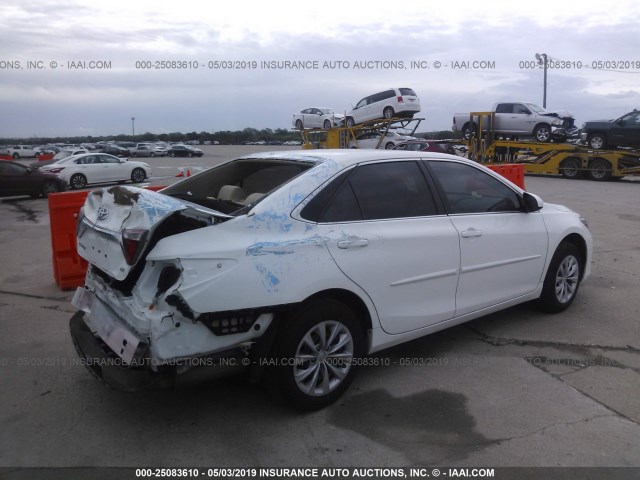 4T4BF1FK8GR566675 - 2016 TOYOTA CAMRY LE/XLE/SE/XSE WHITE photo 4