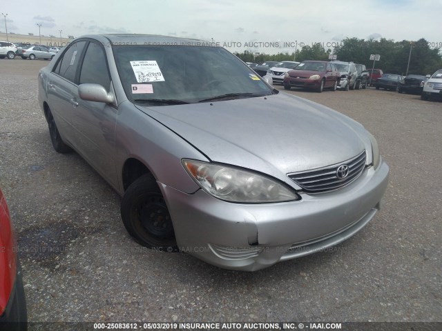 4T1BE32K06U731731 - 2006 TOYOTA CAMRY LE/XLE/SE GRAY photo 1