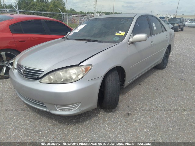 4T1BE32K06U731731 - 2006 TOYOTA CAMRY LE/XLE/SE GRAY photo 2