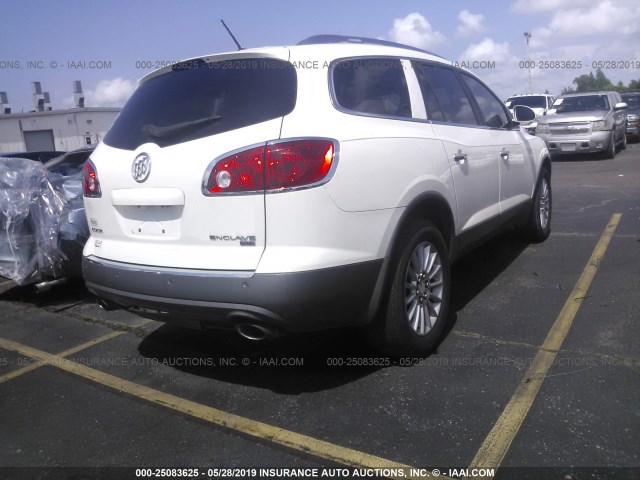 5GALRBED5AJ107679 - 2010 BUICK ENCLAVE CXL WHITE photo 4