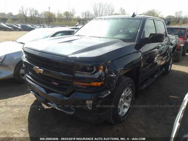 3GCUKREC3JG574981 - 2018 CHEVROLET SILVERADO K1500 LT GRAY photo 2