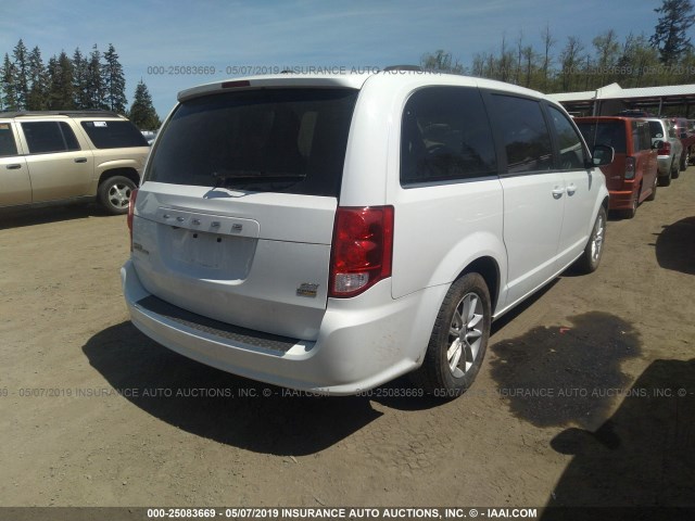 2C4RDGCG0JR241285 - 2018 DODGE GRAND CARAVAN SXT WHITE photo 4