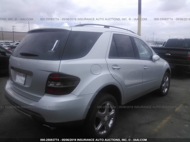 4JGBB86E76A014352 - 2006 MERCEDES-BENZ ML 350 SILVER photo 4