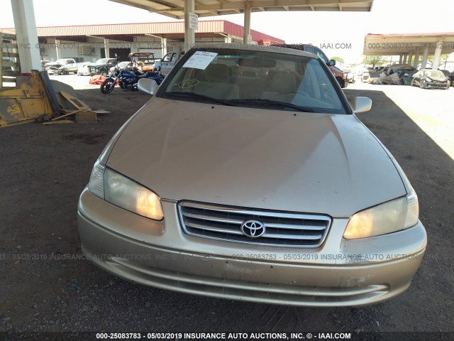 JT2BG22K5Y0531097 - 2000 TOYOTA CAMRY CE/LE/XLE TAN photo 6