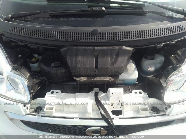 WMEEJ3BA7FK808225 - 2015 SMART FORTWO PURE/PASSION WHITE photo 10