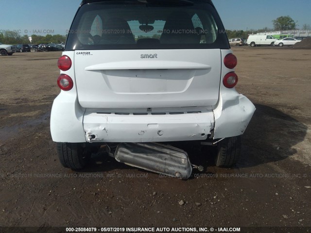 WMEEJ3BA7FK808225 - 2015 SMART FORTWO PURE/PASSION WHITE photo 6