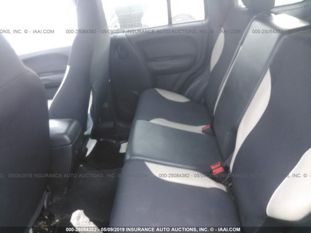 1J4GL48K83W678414 - 2003 JEEP LIBERTY SPORT/FREEDOM შავი ფოტო 8