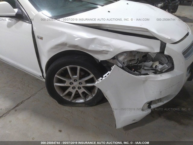 1G1ZK57718F207645 - 2008 CHEVROLET MALIBU LTZ WHITE photo 6