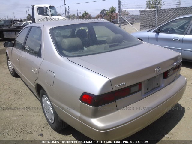 4T1BG22K1XU862768 - 1999 TOYOTA CAMRY CE/LE/XLE 金色 照片 3