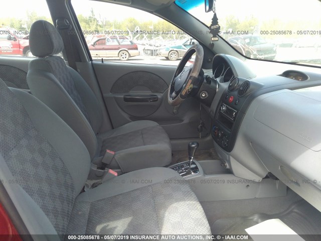 KL1TD52675B460548 - 2005 CHEVROLET AVEO LS RED photo 5
