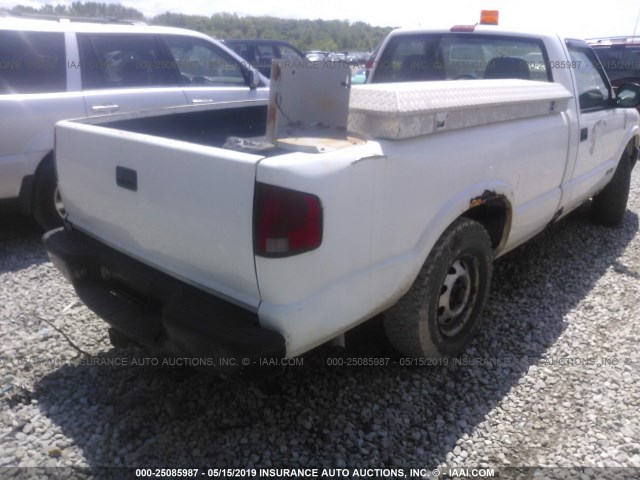 1GCDT14X4WK207364 - 1998 CHEVROLET S TRUCK S10 WHITE photo 6