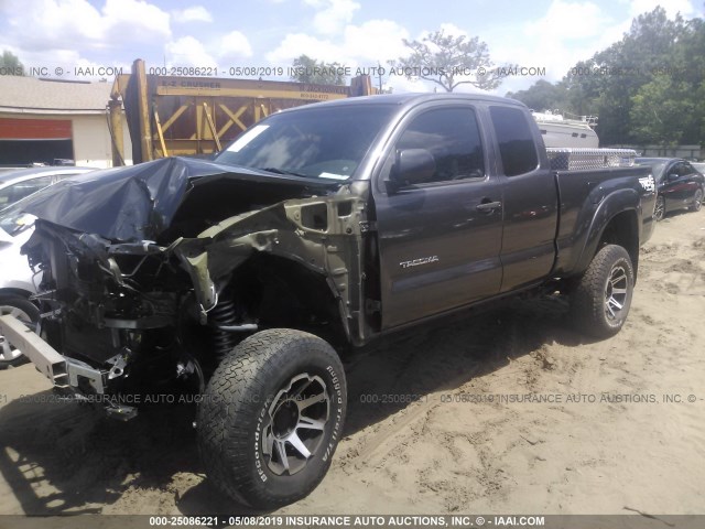 5TFUU4EN7DX068312 - 2013 TOYOTA TACOMA GRAY photo 2