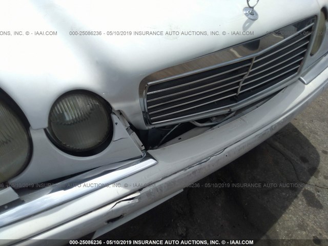 WDBJF65H2XA891836 - 1999 MERCEDES-BENZ E 320 WHITE photo 6