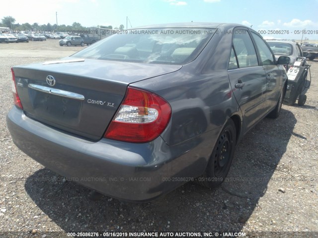 4T1BE32K33U669107 - 2003 TOYOTA CAMRY LE/XLE/SE GRAY photo 4