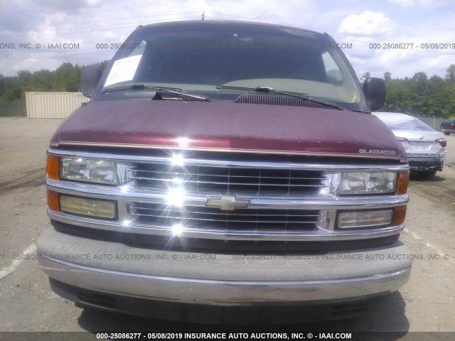 1GBFG15MXV1066634 - 1997 CHEVROLET EXPRESS G1500  MAROON photo 6