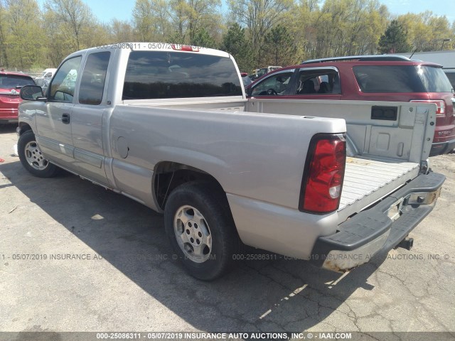 1GCEC19T96Z239616 - 2006 CHEVROLET SILVERADO C1500 SILVER photo 3