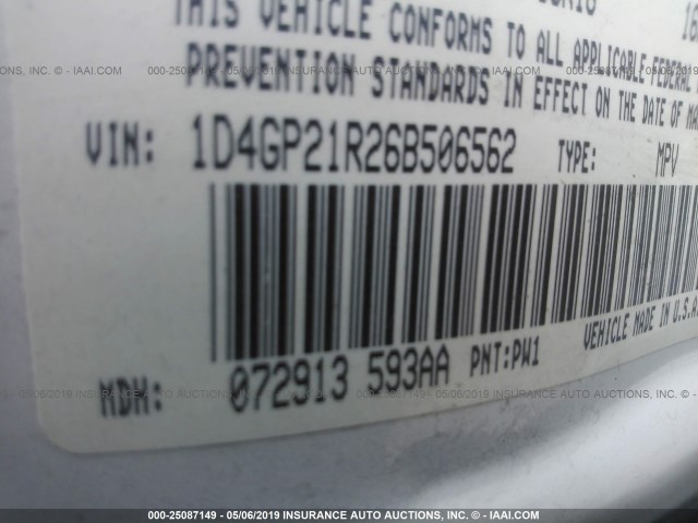 1D4GP21R26B506562 - 2006 DODGE CARAVAN C/V WHITE photo 9