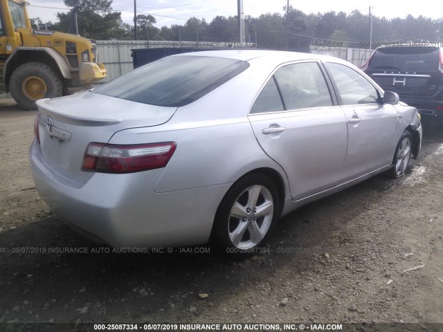 4T1BE46K99U889098 - 2009 TOYOTA CAMRY SE/LE/XLE SILVER photo 4