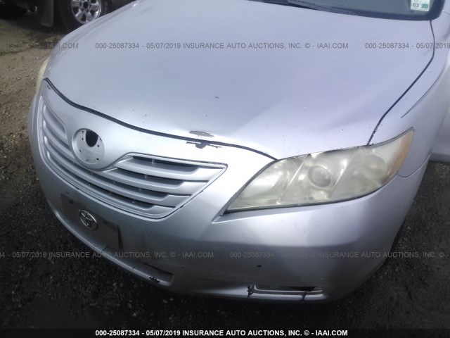 4T1BE46K99U889098 - 2009 TOYOTA CAMRY SE/LE/XLE SILVER photo 6