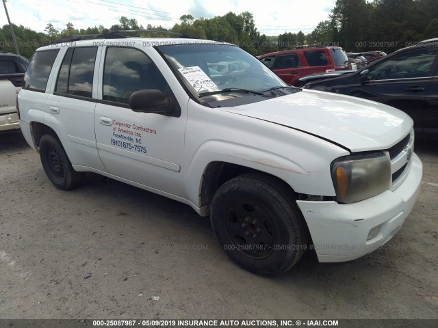 1GNDS13S362186894 - 2006 CHEVROLET TRAILBLAZER LS/LT WHITE photo 1