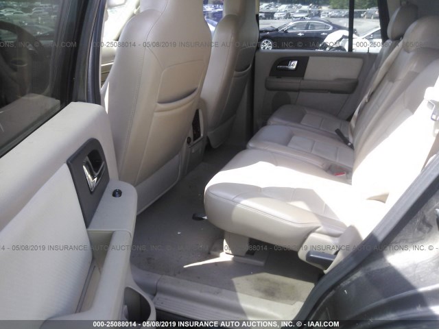 1FMFU18525LA61341 - 2005 FORD EXPEDITION EDDIE BAUER BLACK photo 8