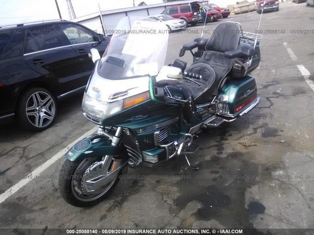 1HFSC2230SA700767 - 1995 HONDA GL1500 SE12 GREEN photo 2