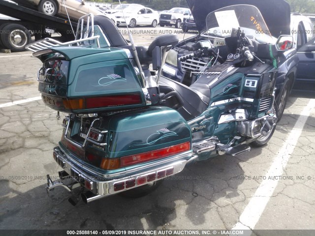 1HFSC2230SA700767 - 1995 HONDA GL1500 SE12 GREEN photo 4