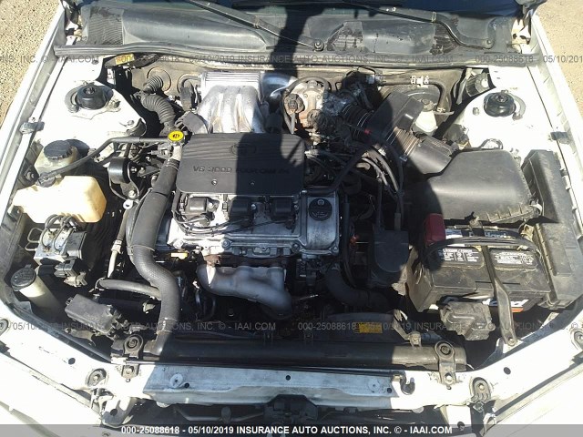 JT2BF22K9W0085018 - 1998 TOYOTA CAMRY CE/LE/XLE 白色 照片 10