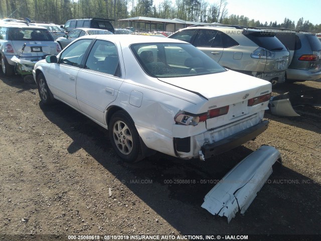 JT2BF22K9W0085018 - 1998 TOYOTA CAMRY CE/LE/XLE 白色 照片 3
