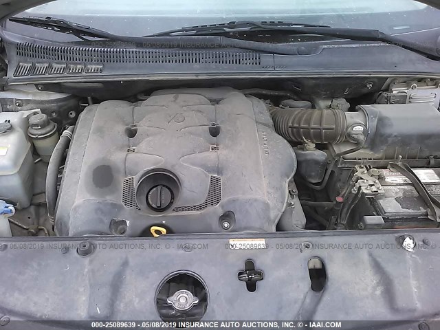 KNDMC233986044940 - 2008 HYUNDAI ENTOURAGE GLS/SE/LIMITED ვერცხლისფერი ფოტო 10